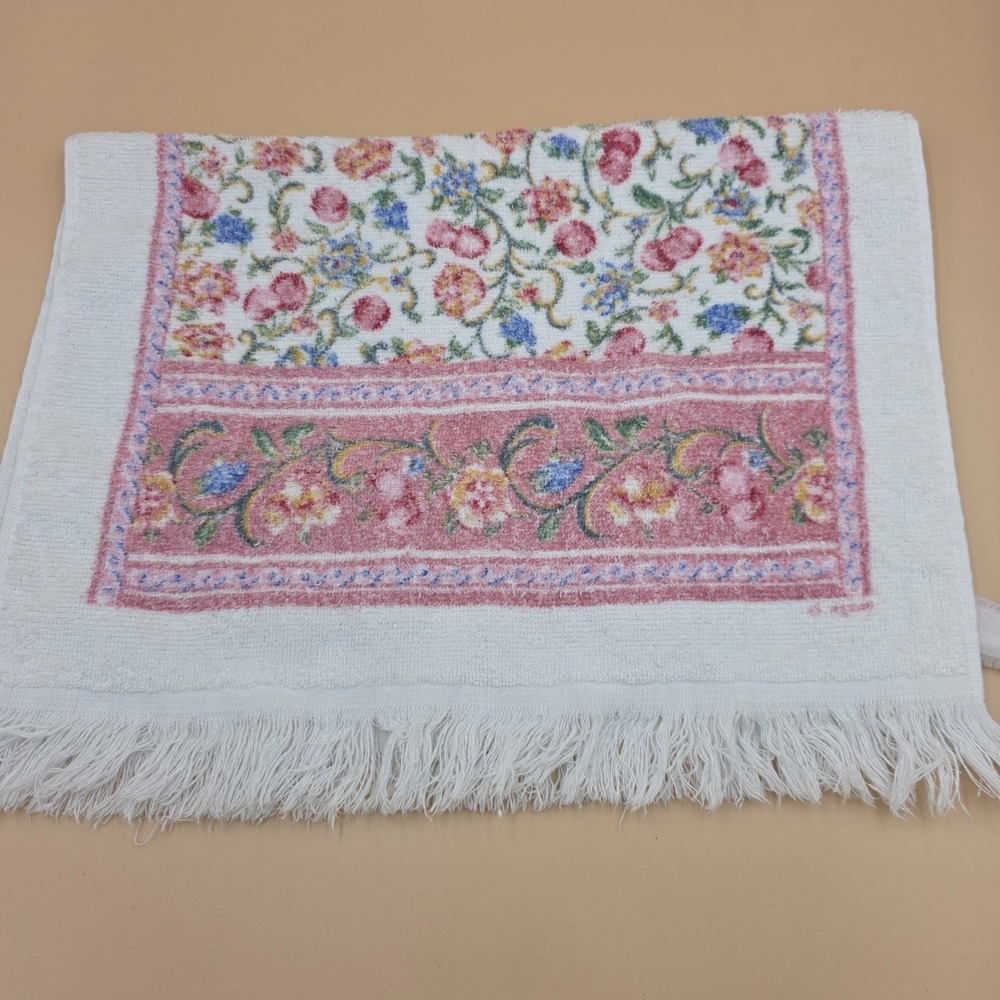 Cannon Dusty Rose Fringe Hand Towel Vintage Floral 70s 80s Guest Cottagecore